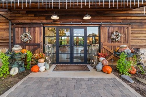 Blue-Moon-Barndo-10501-Fincher-Rd-Custom-home-builder-in-Argyle-TX-15