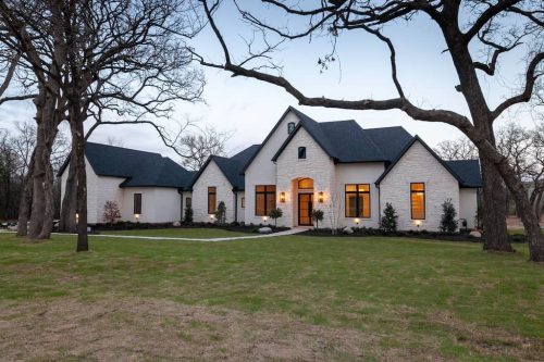 Canyon-Estate-Custom-home-builder-in-Argyle-TX-2