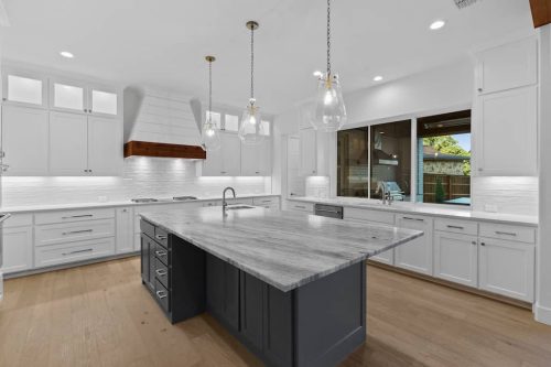 Lakeview-Lodge-Custom-home-builder-in-Argyle-TX-16