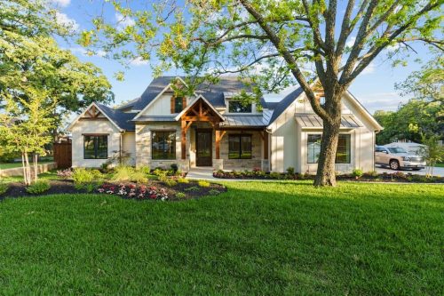 Lakeview-Lodge-Custom-home-builder-in-Argyle-TX-2