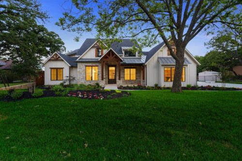 Lakeview-Lodge-Custom-home-builder-in-Argyle-TX-56