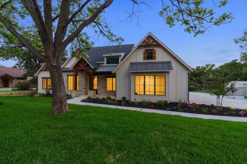 Lakeview-Lodge-Custom-home-builder-in-Argyle-TX-58