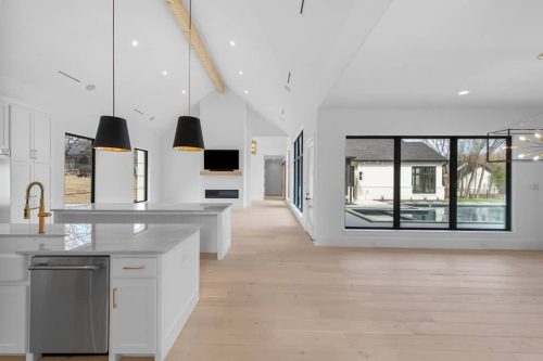 Modern-Classic-9000-Bloomington-Pkwy-12-Custom-home-builder-in-Argyle-TX