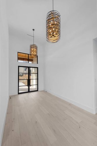 Modern-Classic-9000-Bloomington-Pkwy-19-Custom-home-builder-in-Argyle-TX