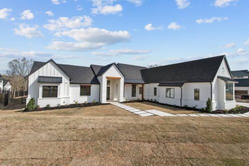Modern-Classic-9000-Bloomington-Pkwy-3-Custom-home-builder-in-Argyle-TX
