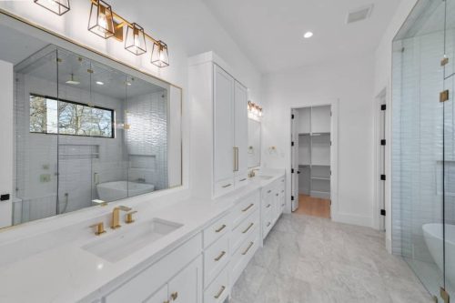 Modern-Classic-9000-Bloomington-Pkwy-35-Custom-home-builder-in-Argyle-TX