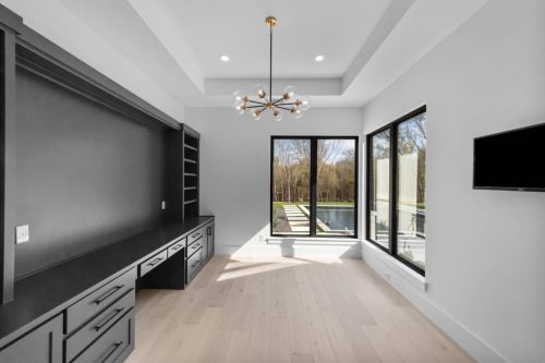 Modern-Classic-9000-Bloomington-Pkwy-54-Custom-home-builder-in-Argyle-TX