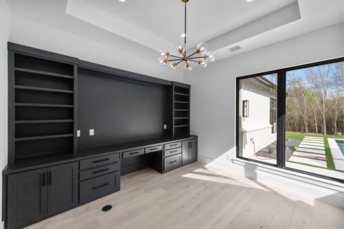 Modern-Classic-9000-Bloomington-Pkwy-55-Custom-home-builder-in-Argyle-TX