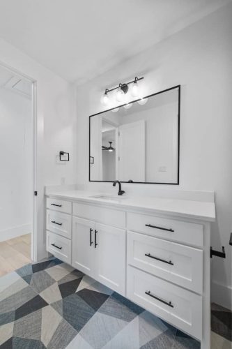 Modern-Classic-9000-Bloomington-Pkwy-66-Custom-home-builder-in-Argyle-TX