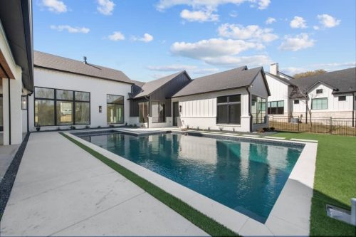 Modern-Classic-9000-Bloomington-Pkwy-77-Custom-home-builder-in-Argyle-TX