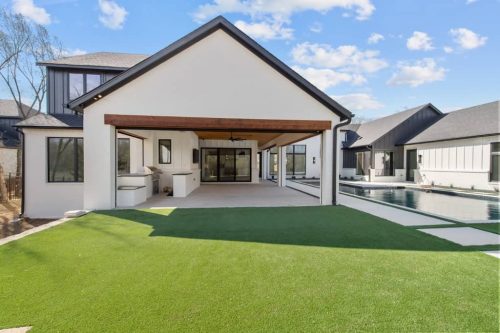 Modern-Classic-9000-Bloomington-Pkwy-79-Custom-home-builder-in-Argyle-TX