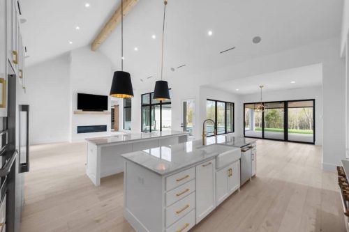 Modern-Classic-9000-Bloomington-Pkwy-8-Custom-home-builder-in-Argyle-TX