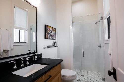 Modern-Farmhouse-1018-Gene-Perry-Ct-Custom-home-builder-in-Argyle-TX-14
